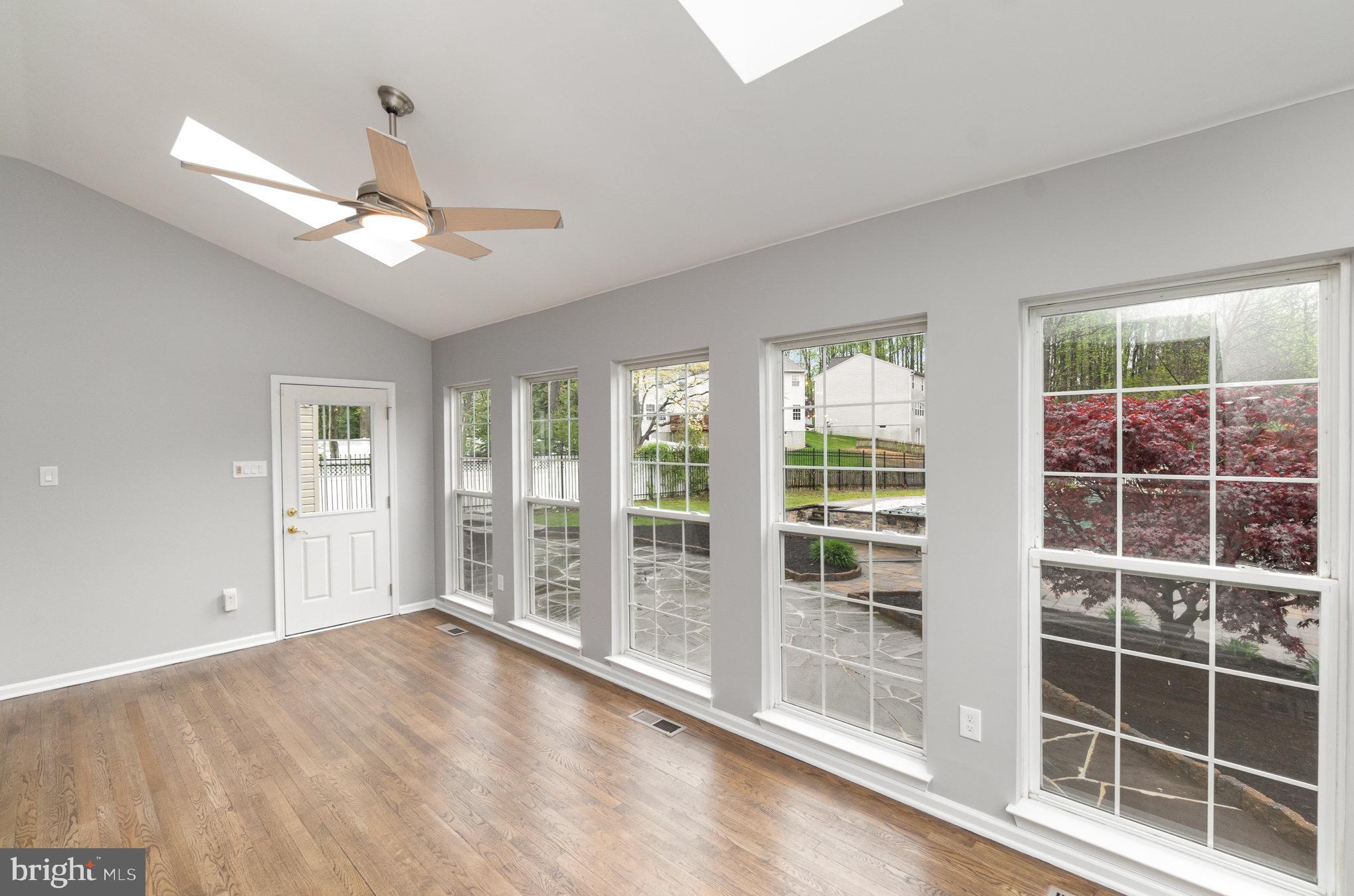 AMYCLAE EAST - Residential