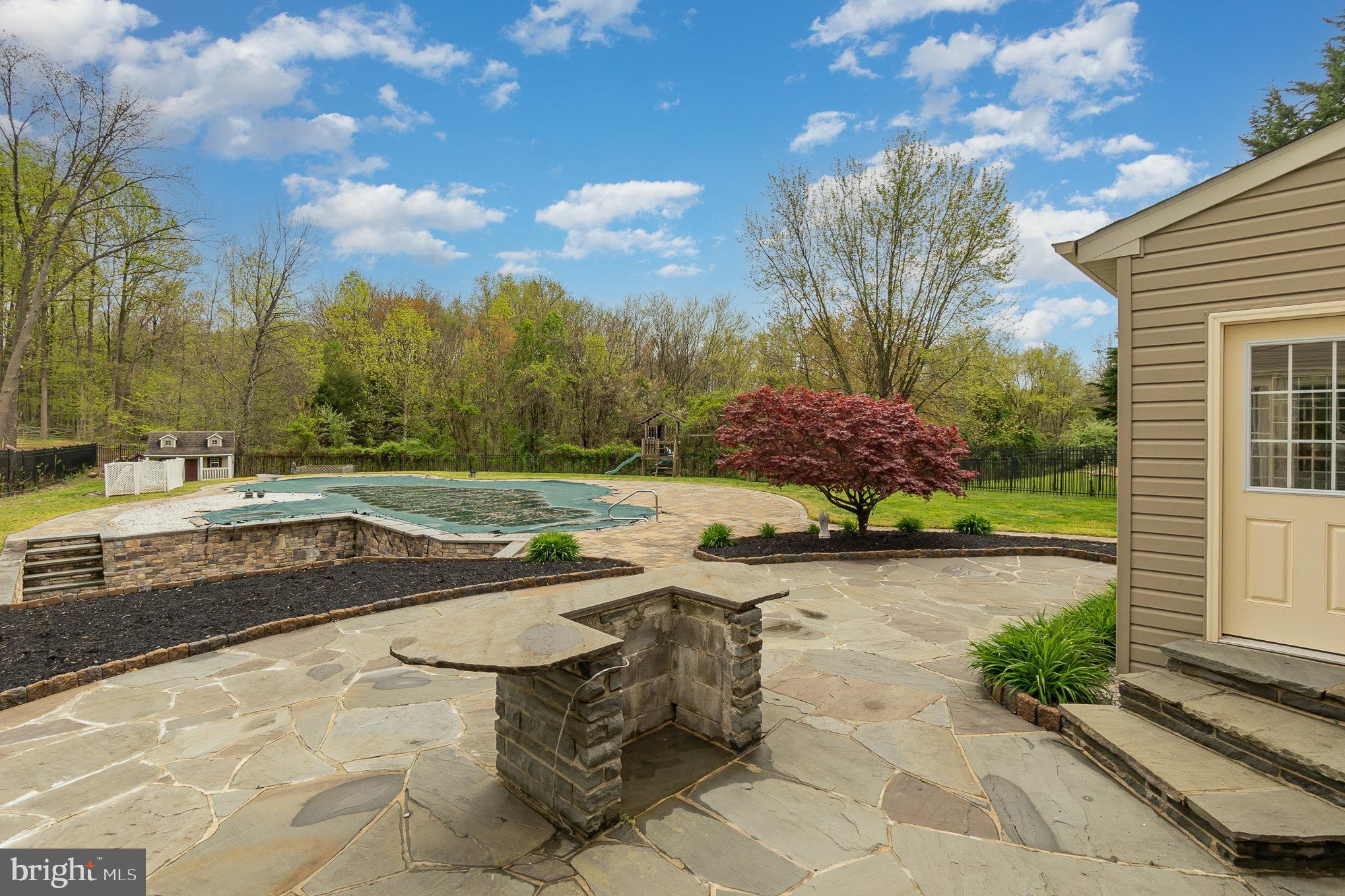 AMYCLAE EAST - Residential