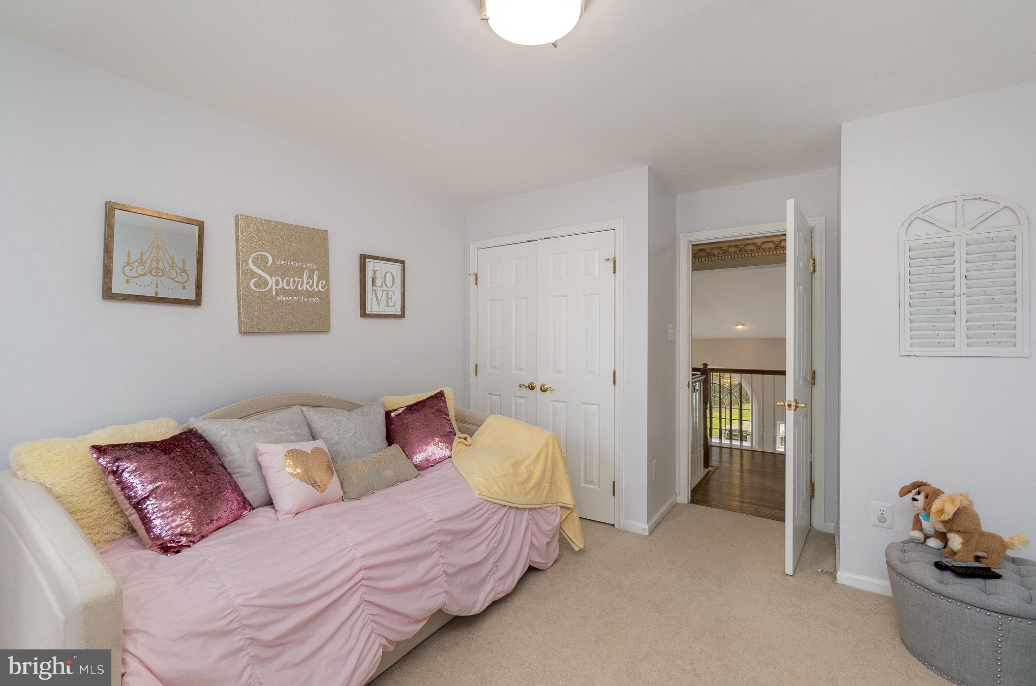 AMYCLAE EAST - Residential