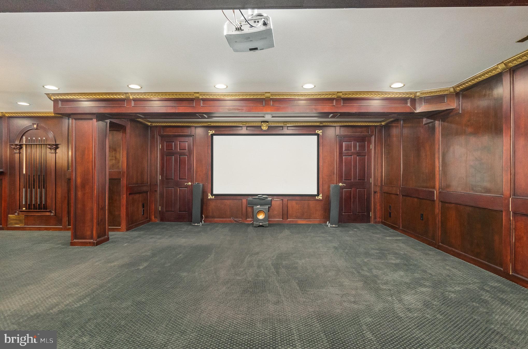 AMYCLAE EAST - Residential