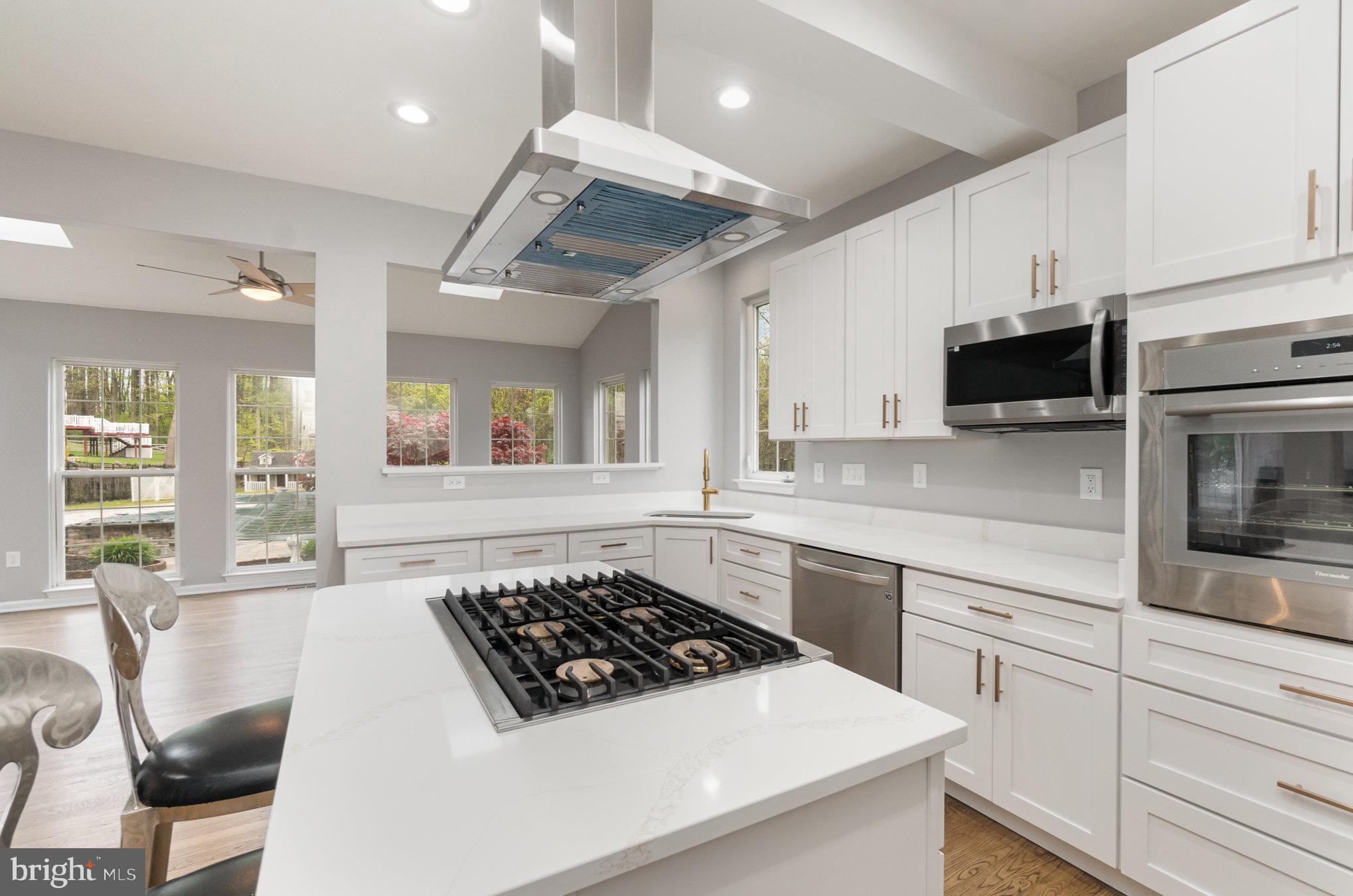 AMYCLAE EAST - Residential