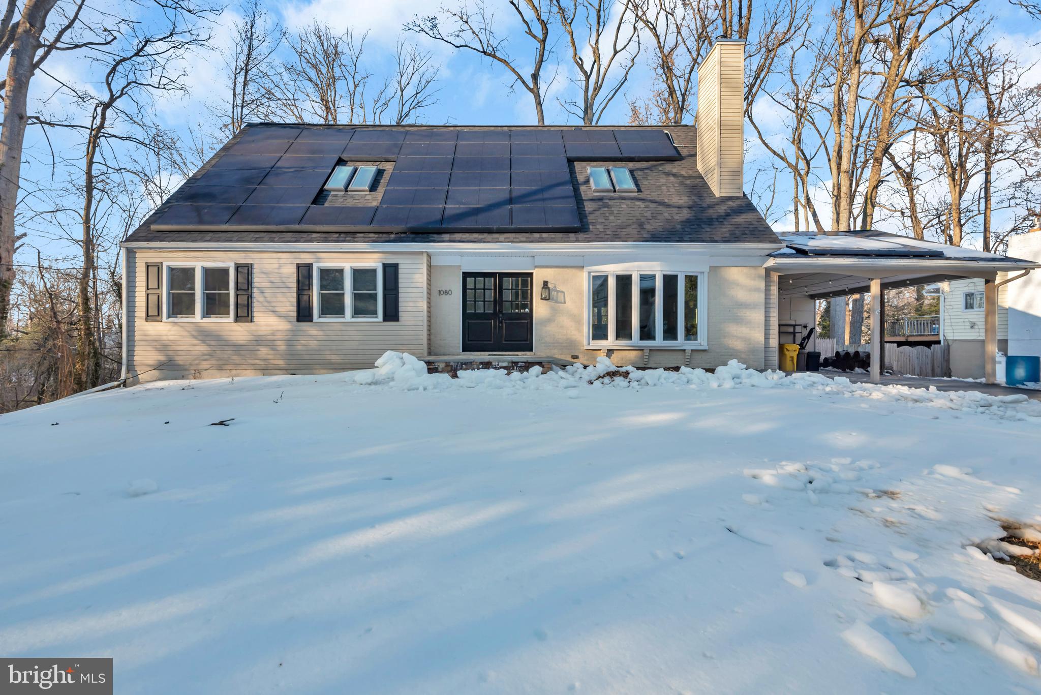 CAPE ST CLAIRE - Residential Lease