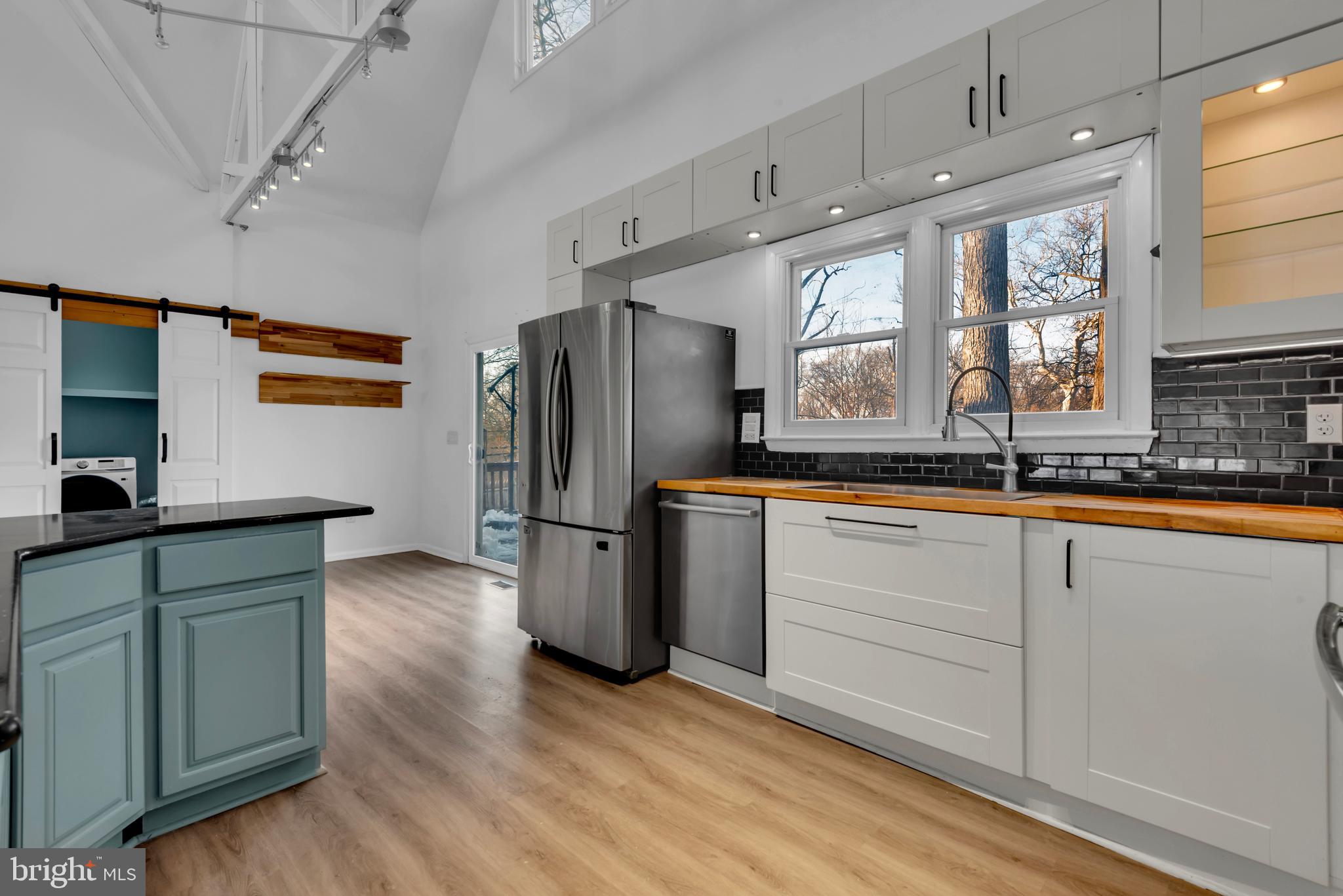 CAPE ST CLAIRE - Residential Lease