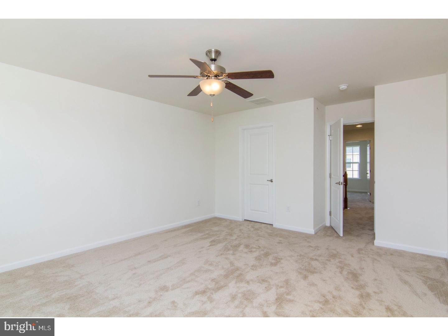 ANDALE GREEN - Residential Lease