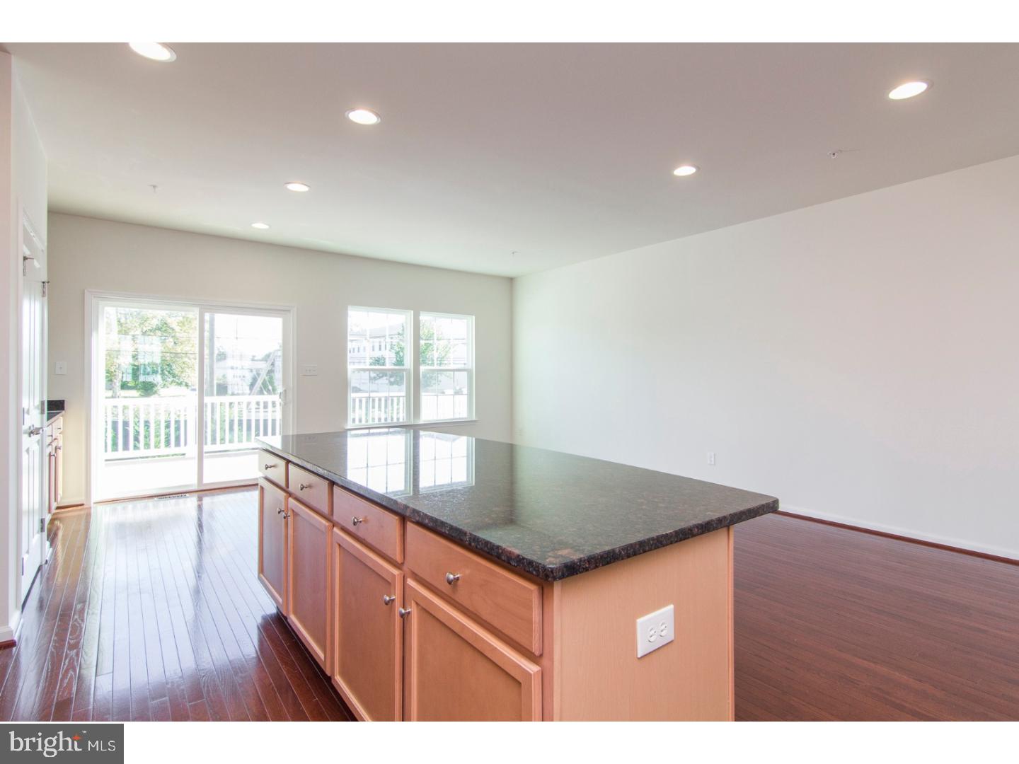 ANDALE GREEN - Residential Lease