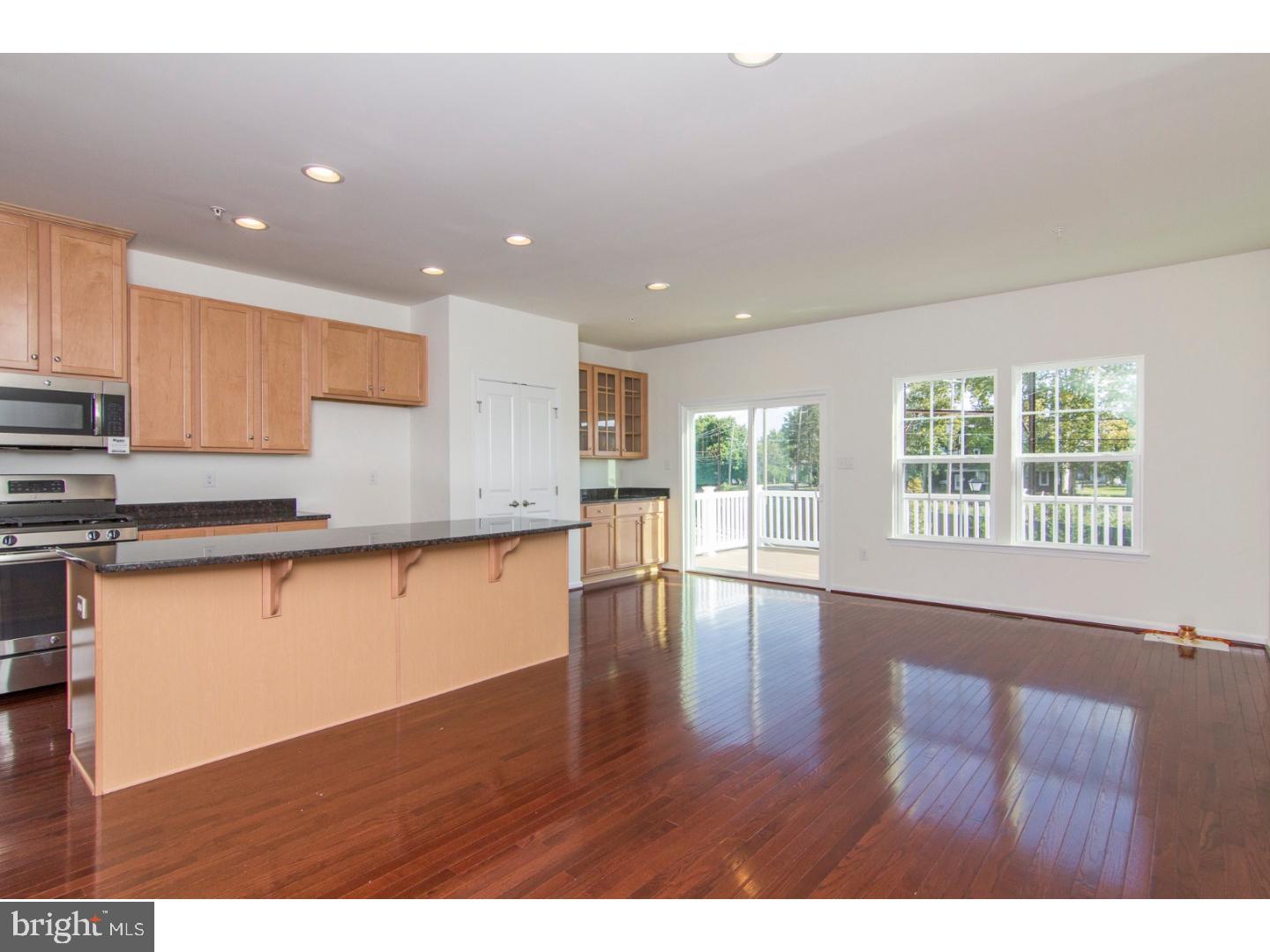 ANDALE GREEN - Residential Lease