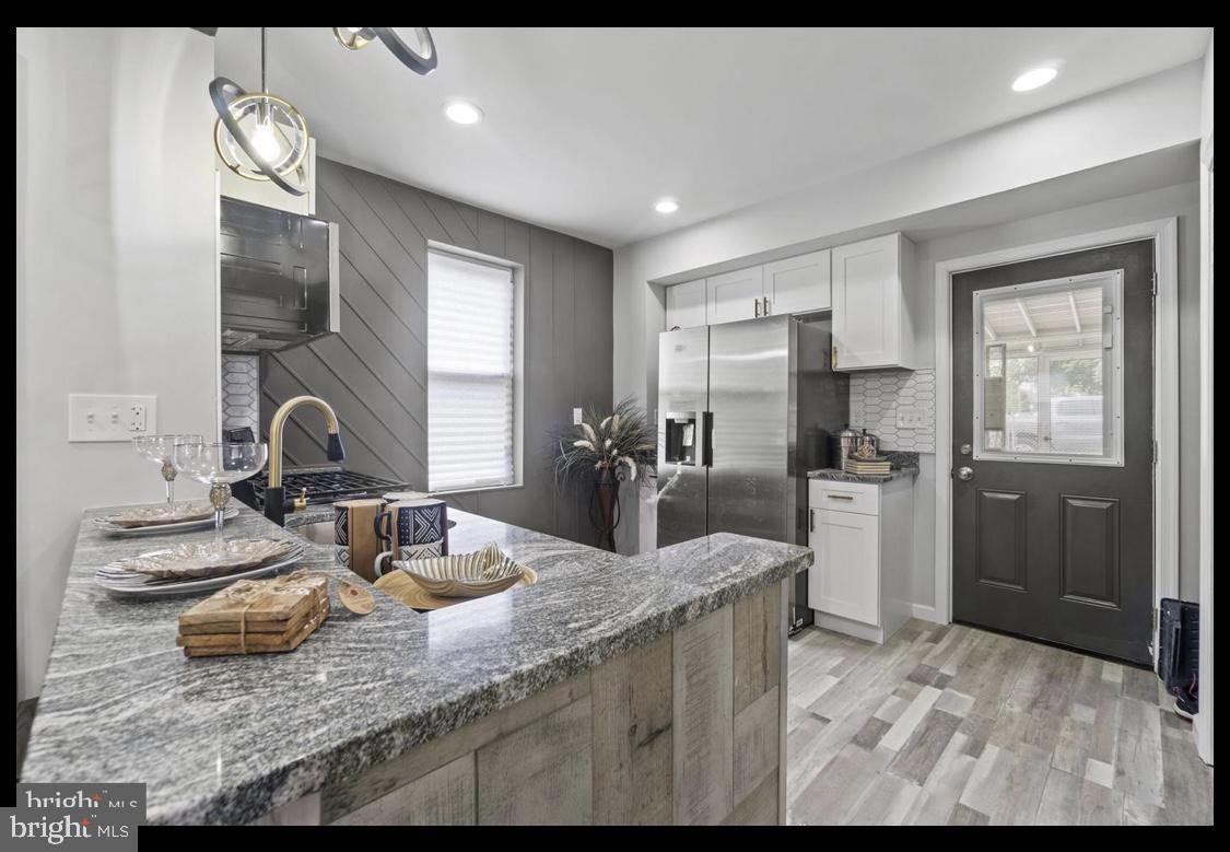 COLD SPRING NEWTOWN - Residential Lease