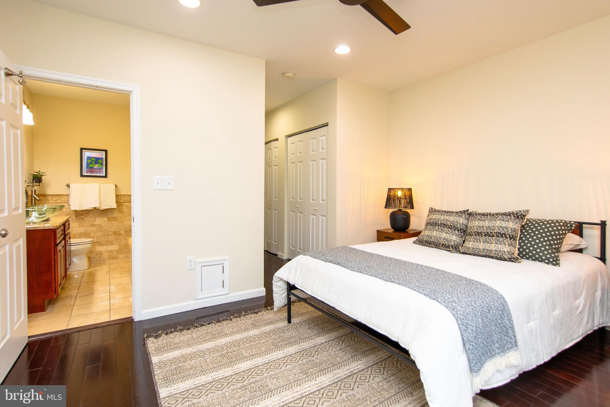 GRADUATE HOSPITAL - Residential