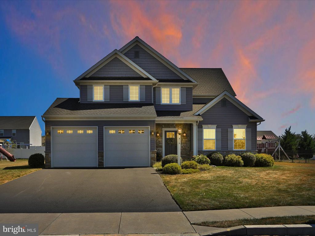 Photo of 616 SKYLER DR, MOUNT JOY, PA 17552 (MLS # PALA2040140)