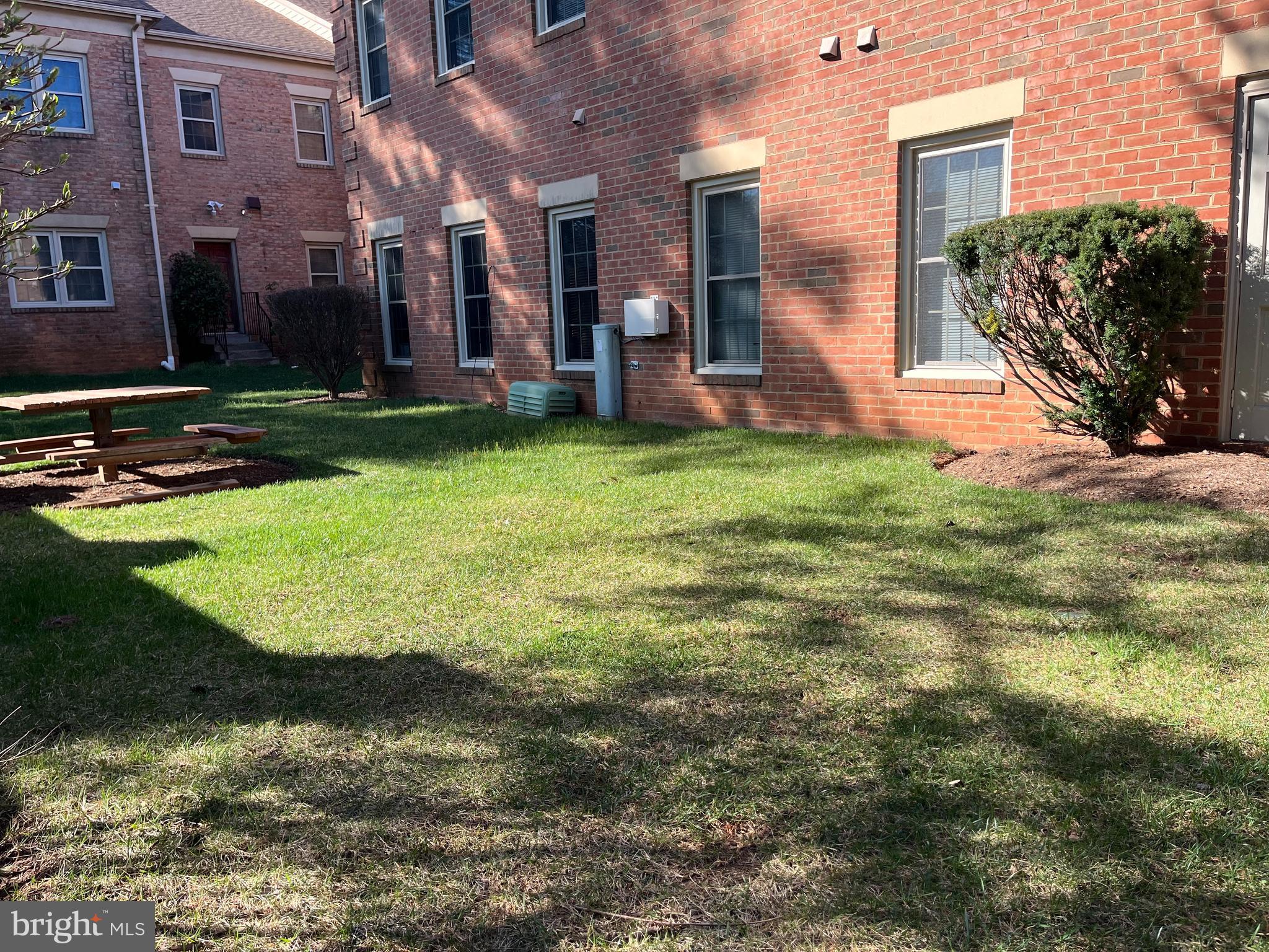 MERRION CENTRE PROFESSIONAL PARK - Commercial Sale