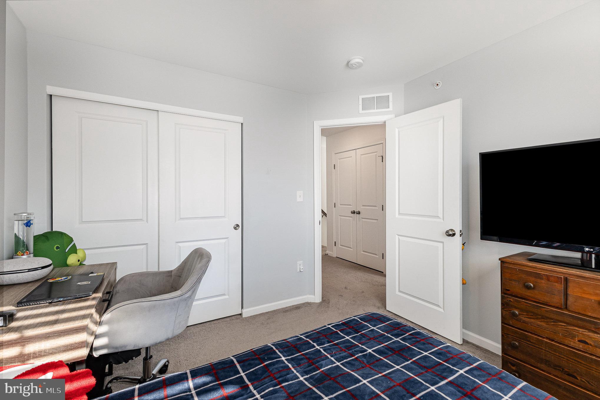 CREEKVALE - Residential