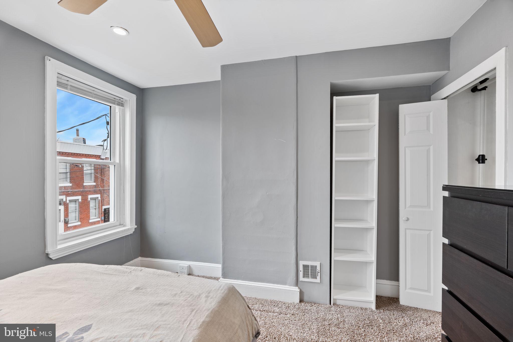 PORT RICHMOND - Residential