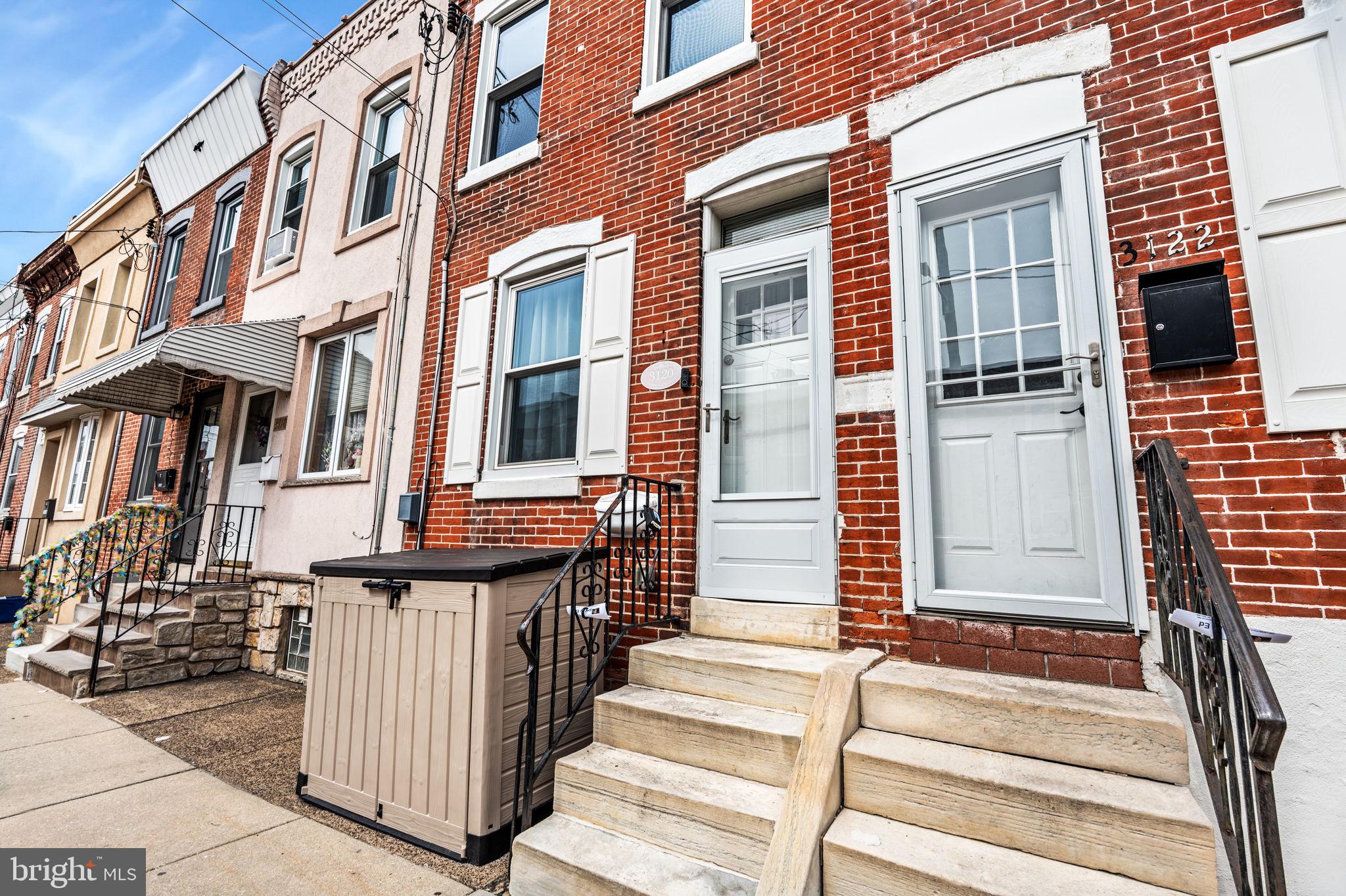 PORT RICHMOND - Residential