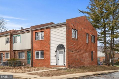 1360 BARNABY TERRACE SE WASHINGTON DC 20032