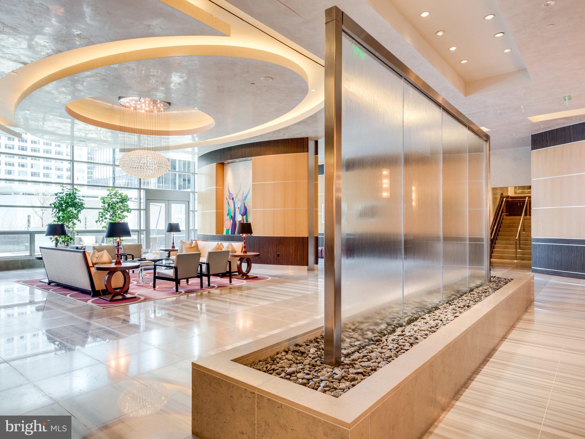 ROSSLYN - Residential