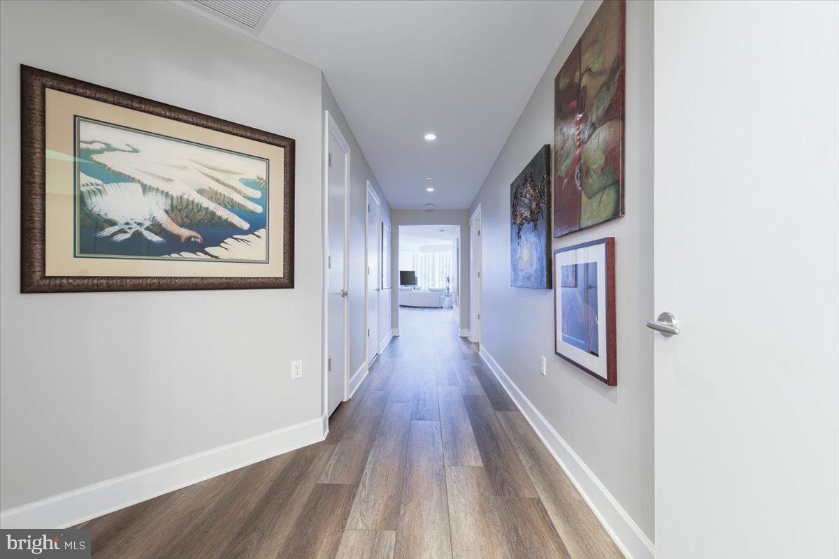 ROSSLYN - Residential