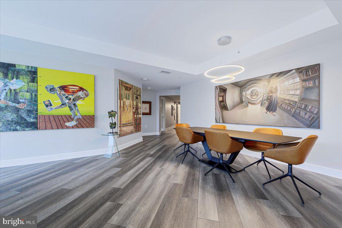 ROSSLYN - Residential