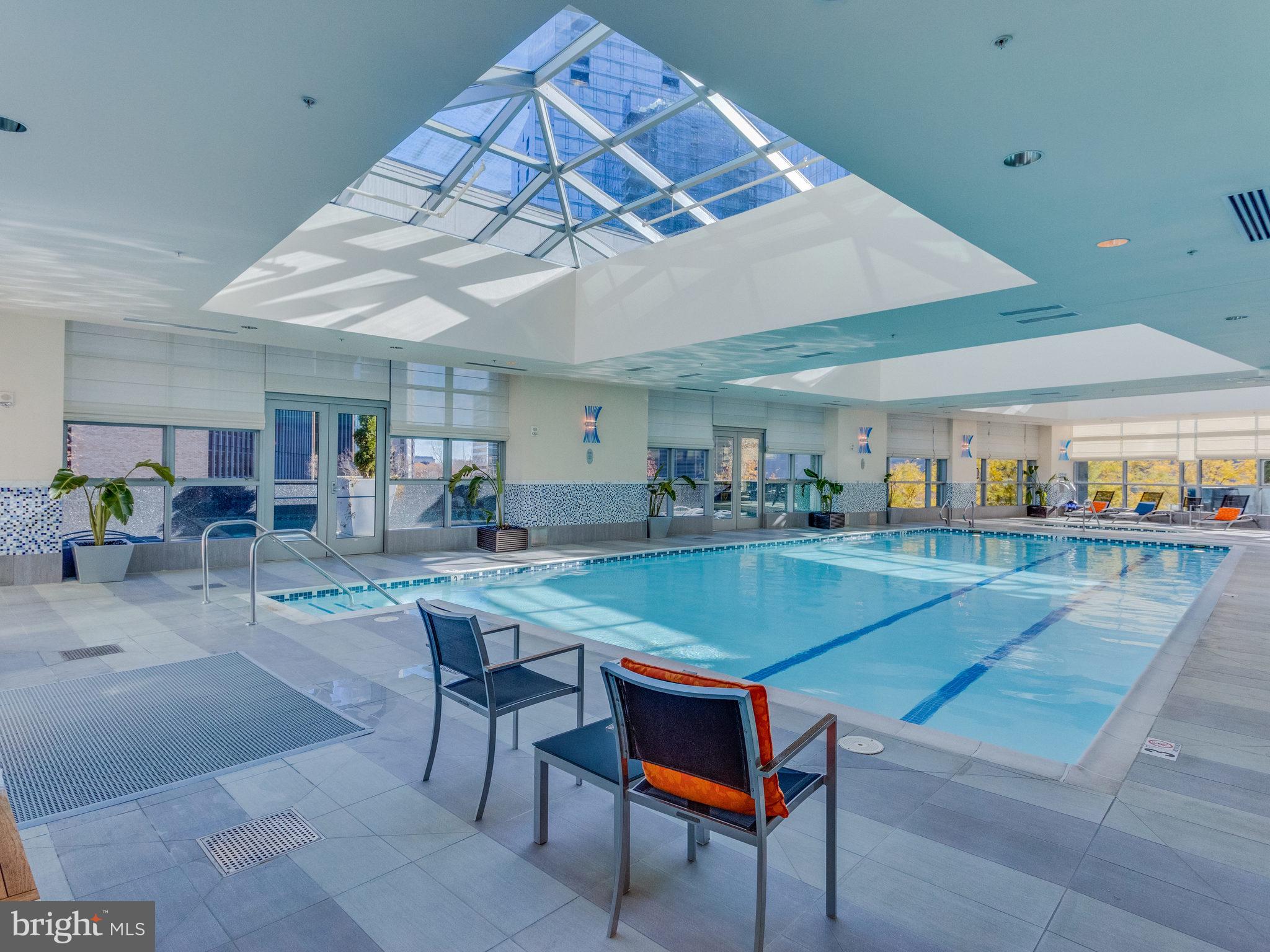 ROSSLYN - Residential