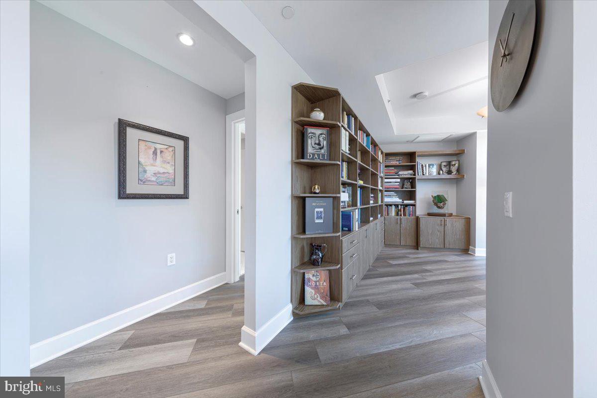 ROSSLYN - Residential