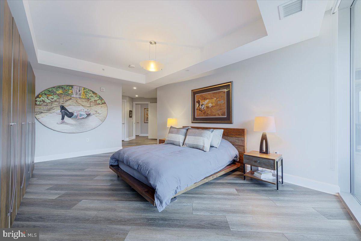 ROSSLYN - Residential