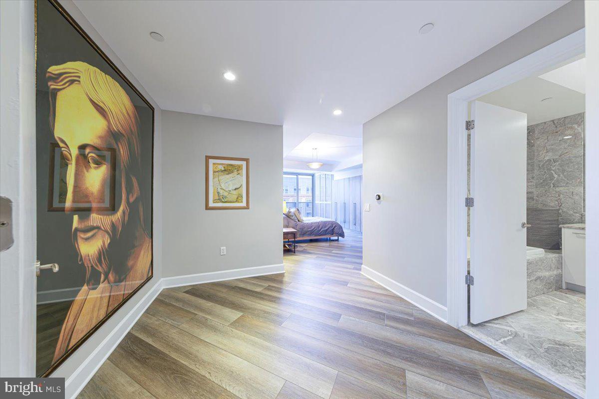 ROSSLYN - Residential