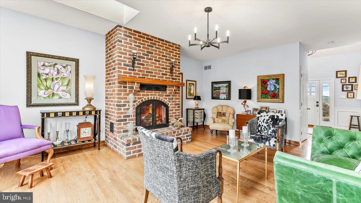 67 FAIRVIEW LANE
