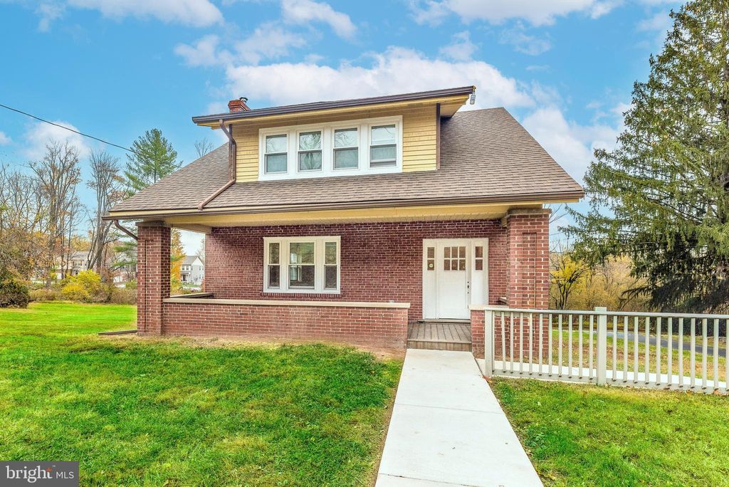 Photo of 343 Pawlings Road, PHOENIXVILLE, PA 19460 (MLS # PACT2117492)