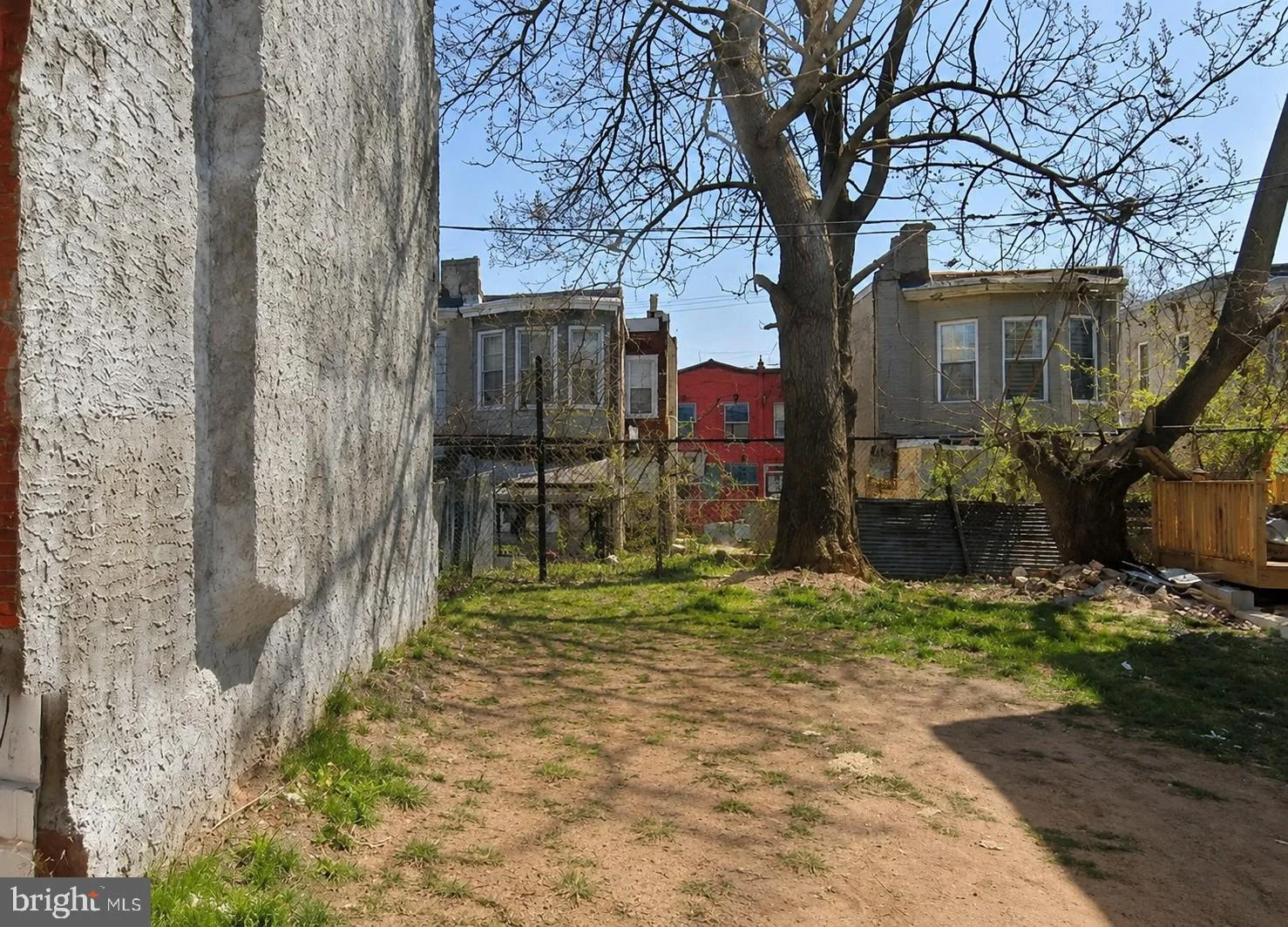 2253 N Cleveland Street