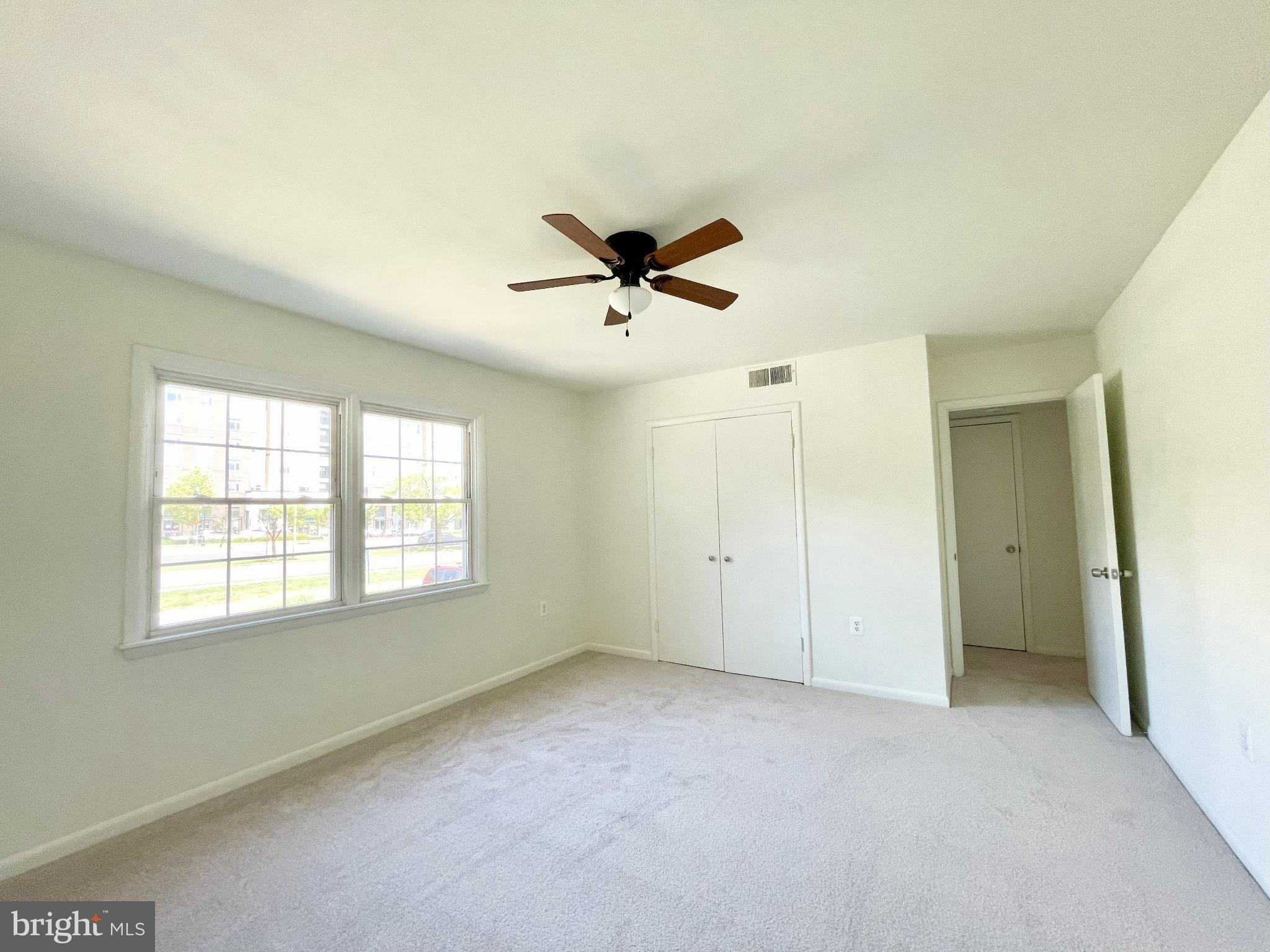 FOXCROFT COLONY CONDOS - Residential