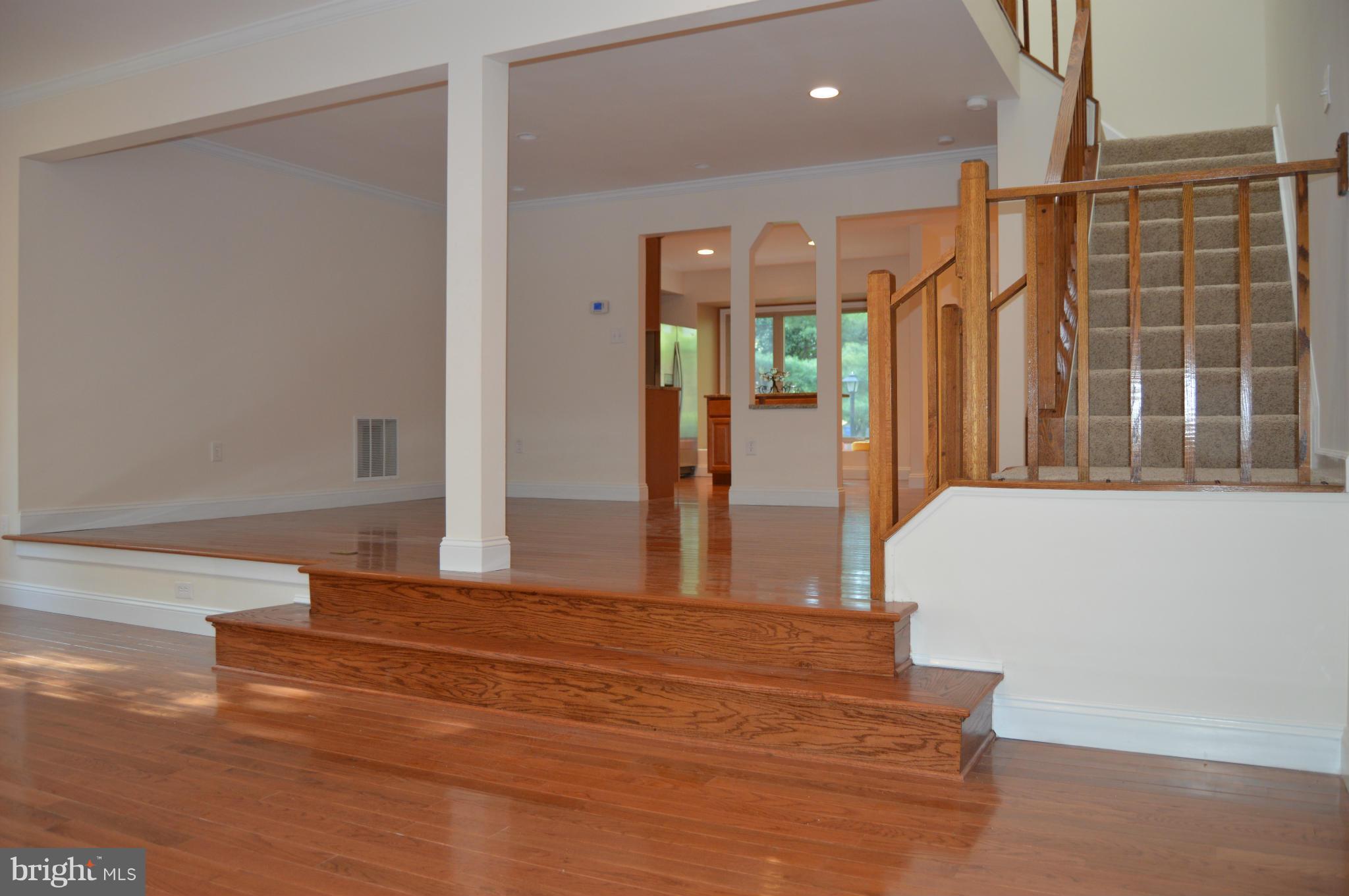 TIMBERLAWN - Residential