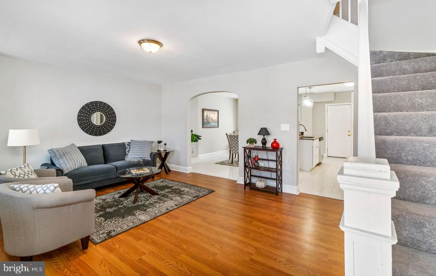 Newly Renovated 4 Bedroom, 2 Full Bathroom Home With 1 Car Detached Garage! Main Floor Offers Hardwood Floor in Spacious Living Room, Dining Area, Updated Kitchen With Island & Stainless Steel Appliances, & Access to Rear Yard & Garage. Upper Level Includes 3 Large Bedrooms With Wall to Wall Carpet & Ceiling Fans. Finished Lower Level With Family Room & True 4th Bedroom and Full Bathroom. This Home Is a Must See!! Schedule Your Showing TODAY!