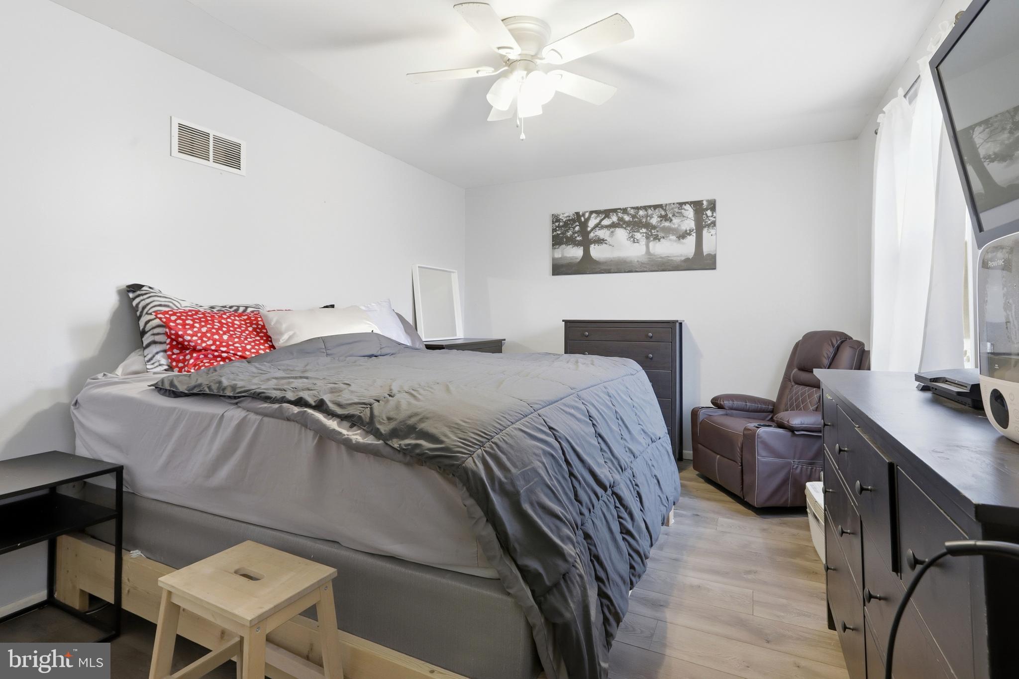 JEFFERSON - Residential