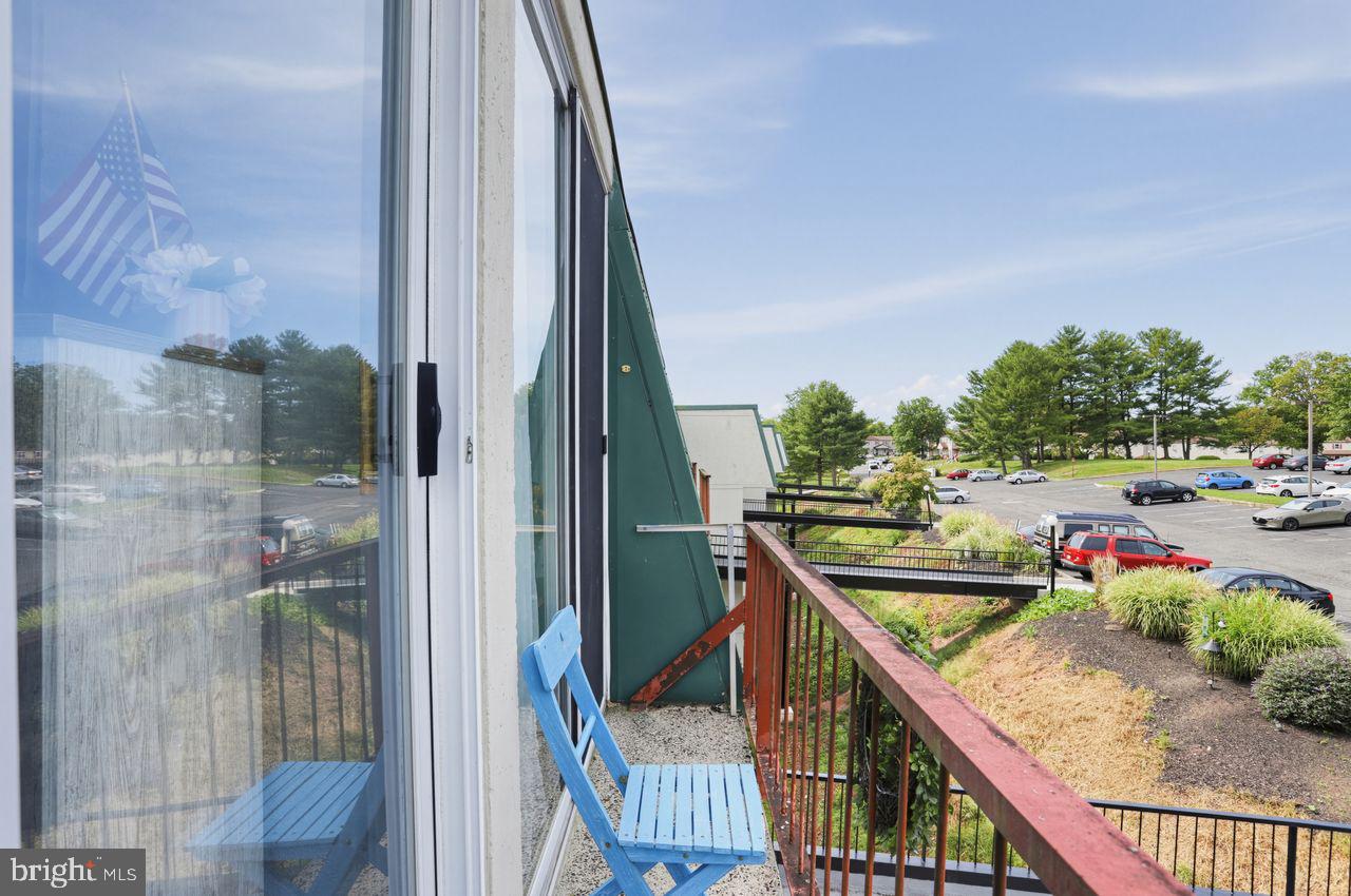 2534 FOREST LANE E-20