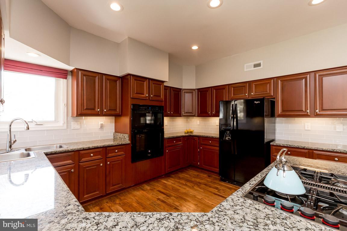 POPLAR PARK - Residential