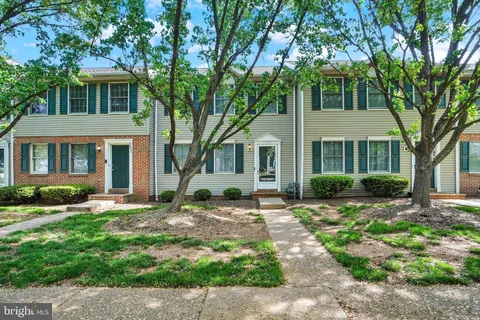 2832 Butternut Lane Unit 110, York, PA MLS: PAYK2080774