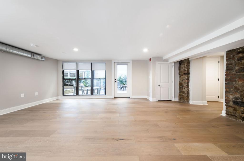 33 LETITIA STREET 308