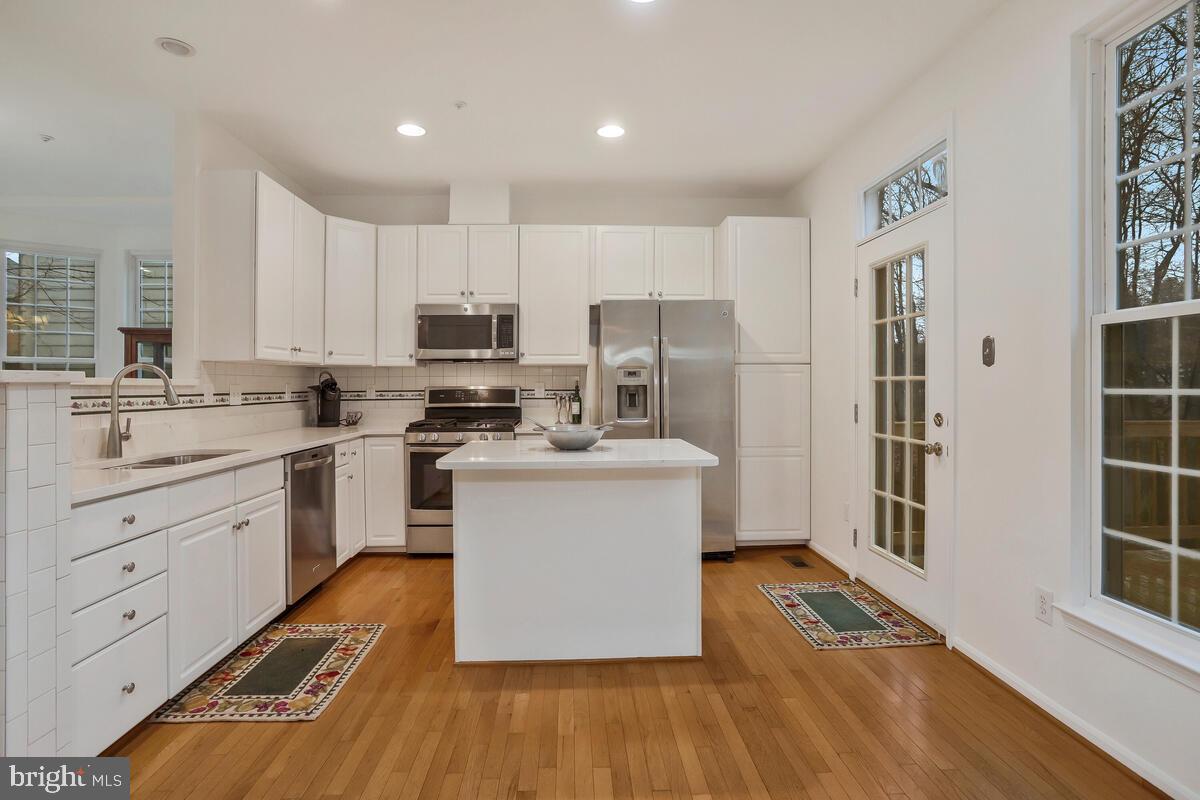 CLOPPERS MILL WEST - Residential