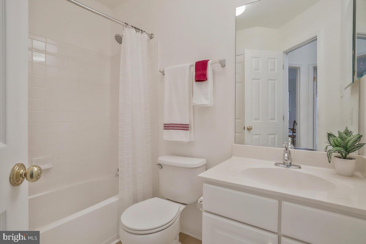 CLOPPERS MILL WEST - Residential