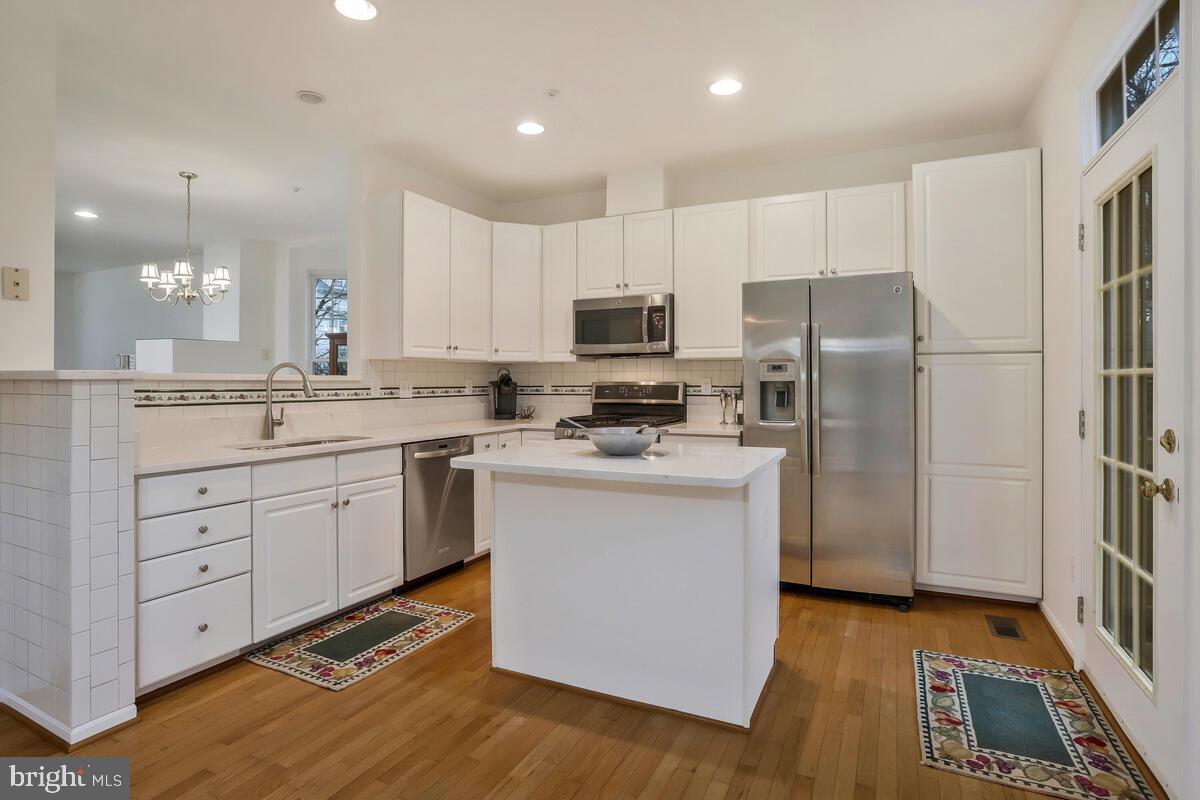 CLOPPERS MILL WEST - Residential