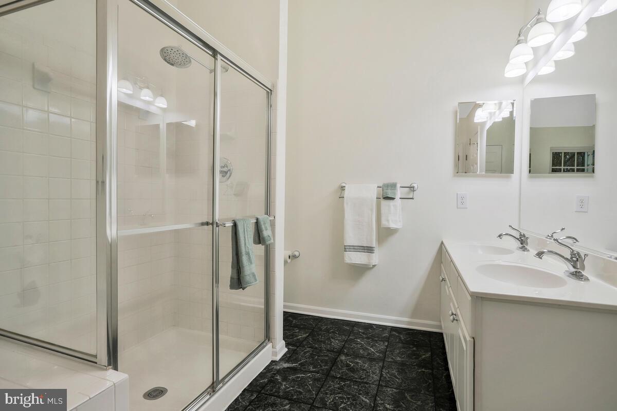 CLOPPERS MILL WEST - Residential