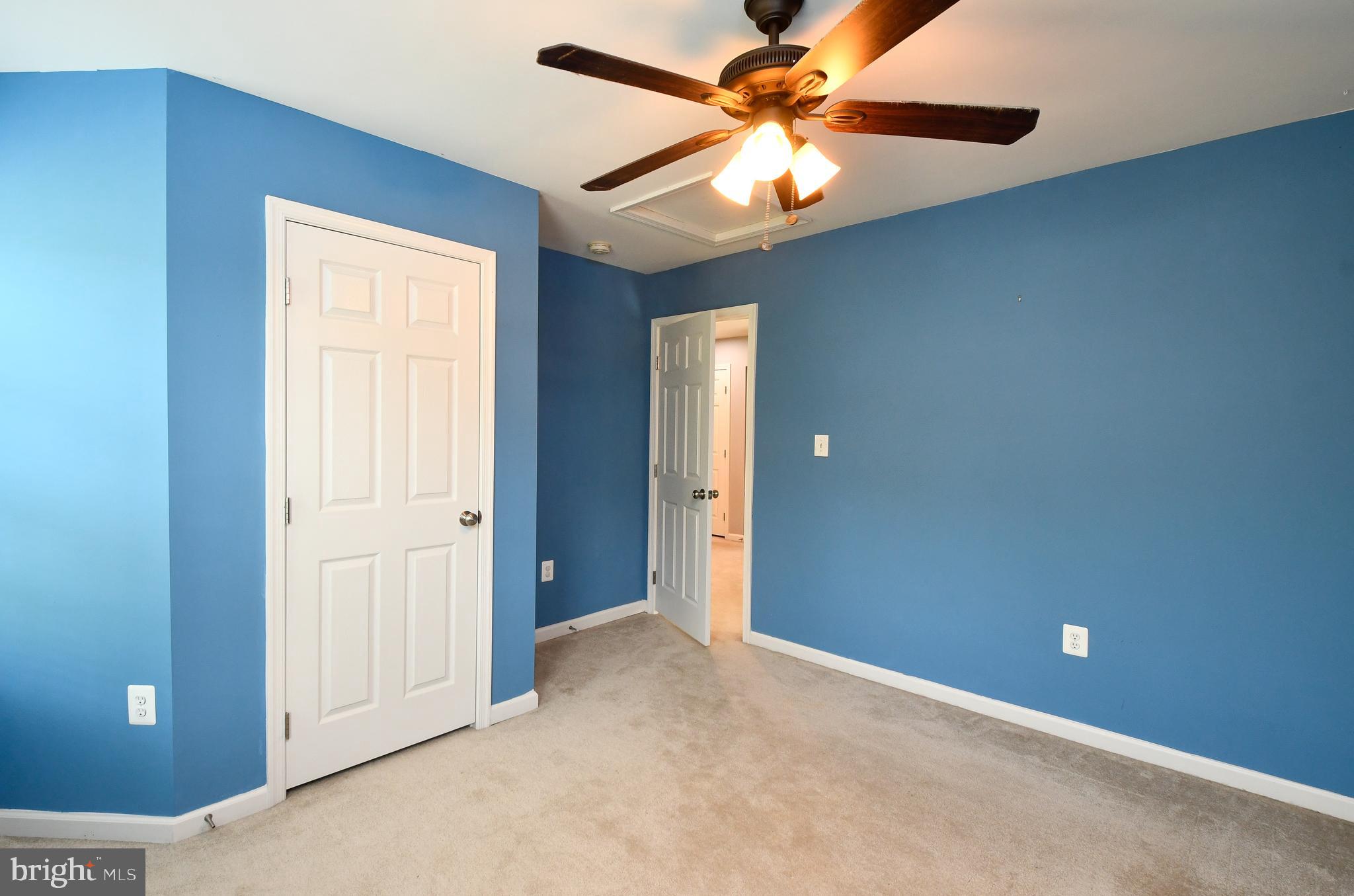 VILLAGE OF IDLEWILD - Residential Lease