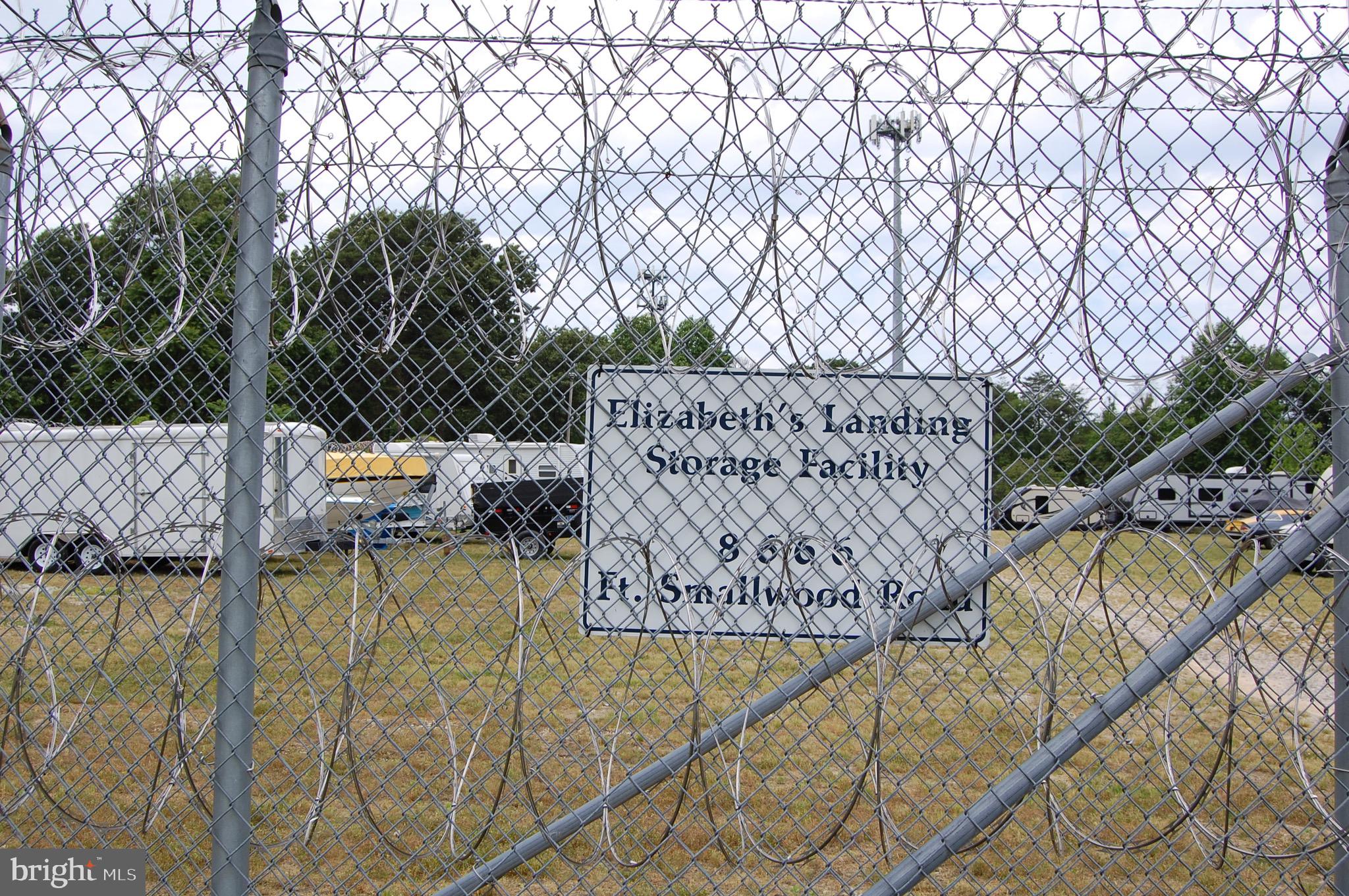 ELIZABETHS LANDING - Residential