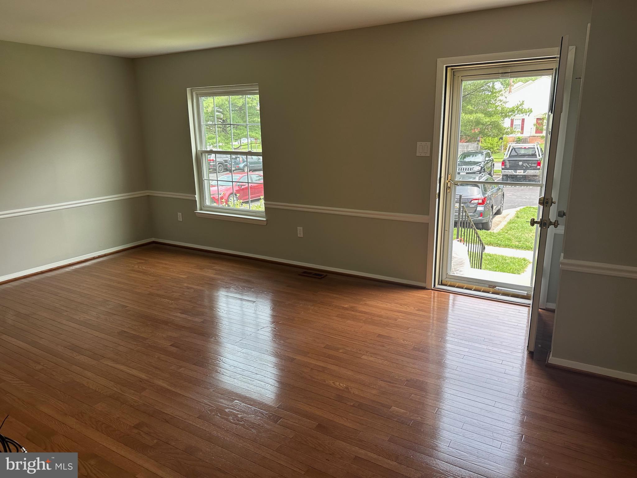 ELIZABETHS LANDING - Residential