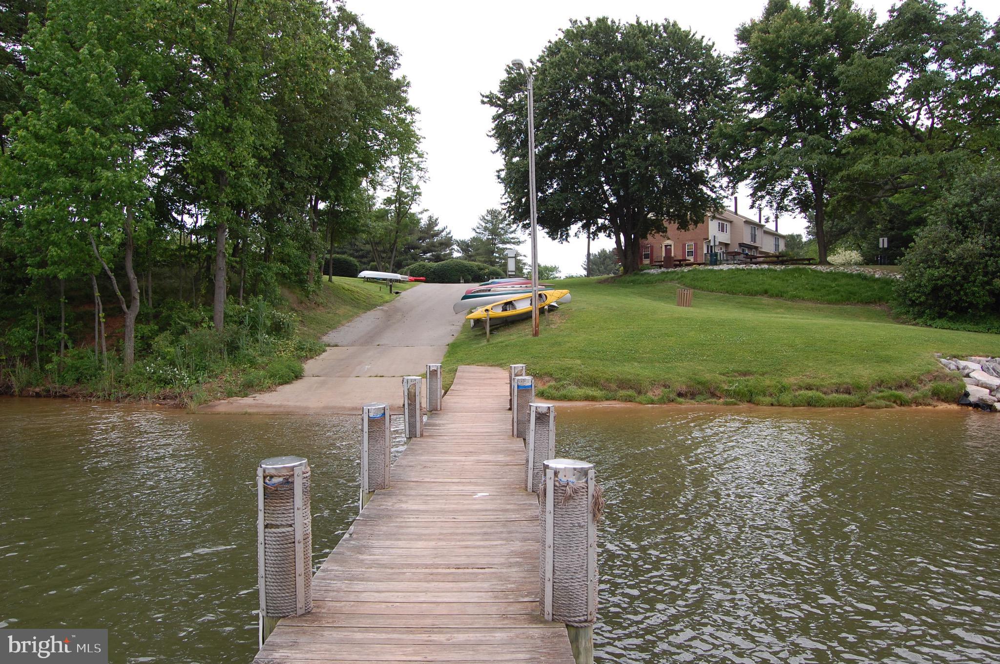 ELIZABETHS LANDING - Residential