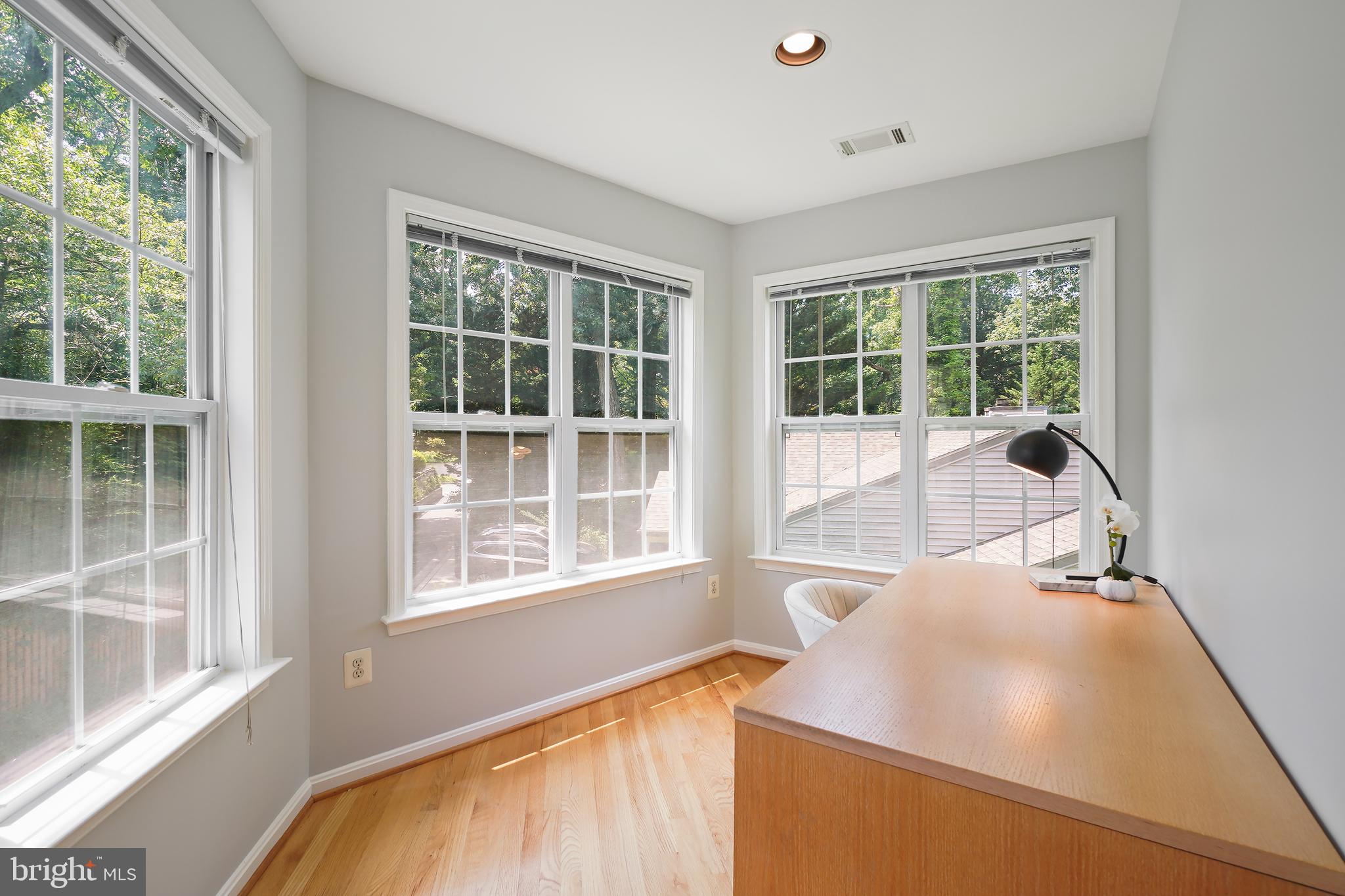 TAKOMA PARK - Residential