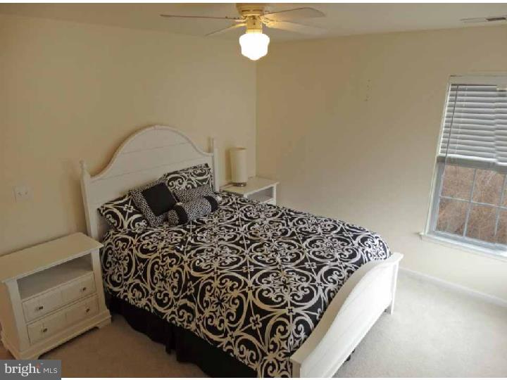 MEADOWBROOK - Residential