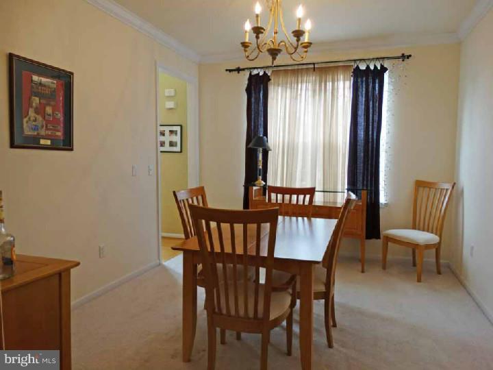 MEADOWBROOK - Residential