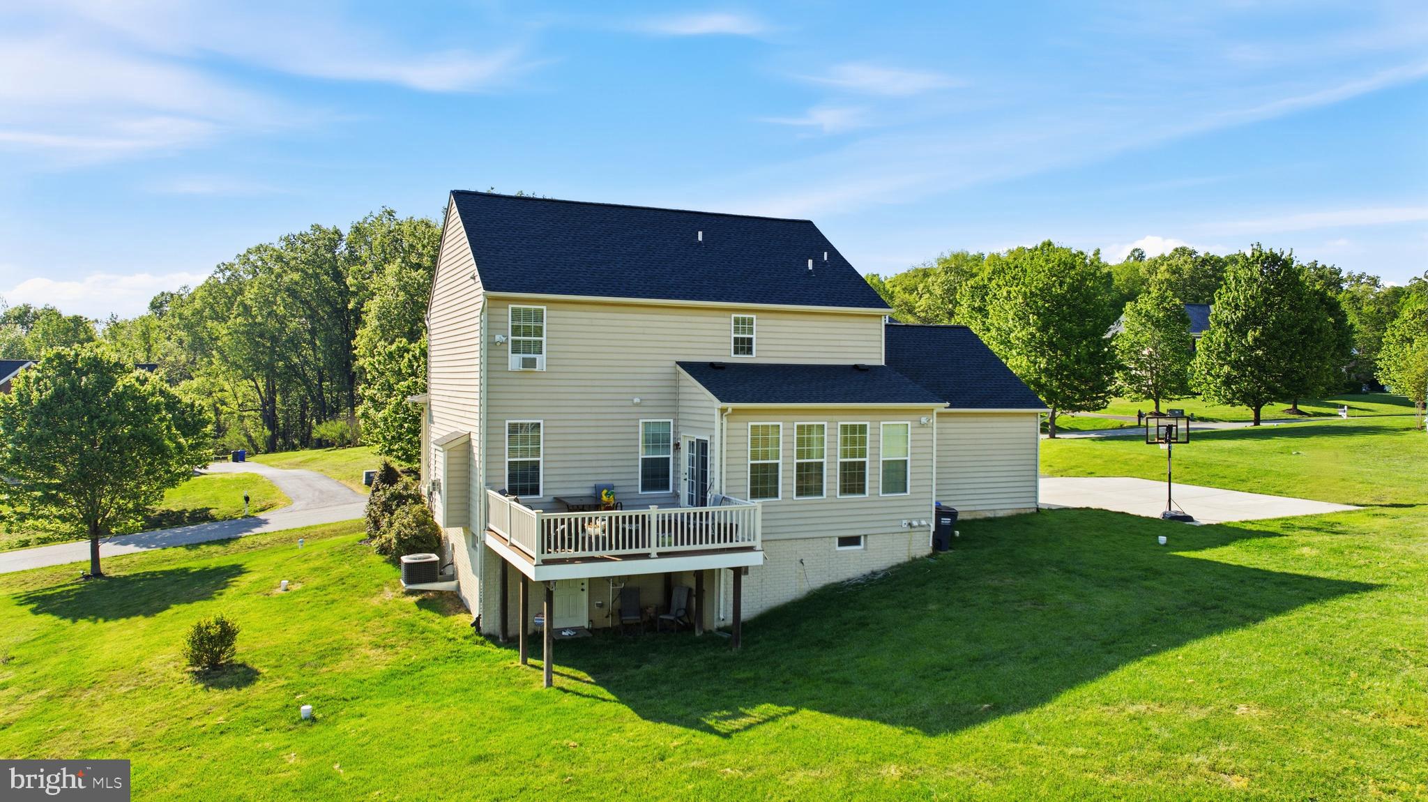 HIGHLAND FARM - Residential