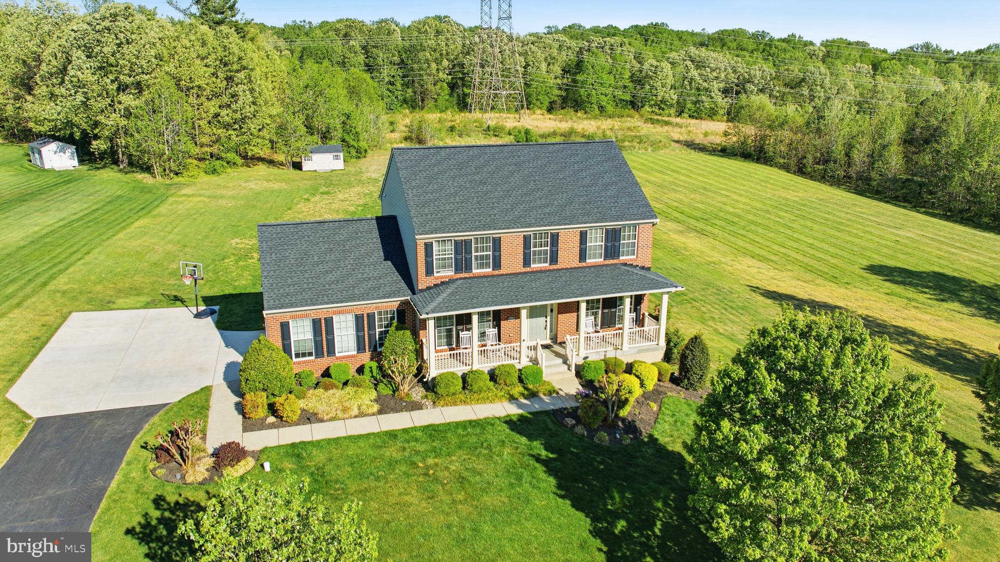 HIGHLAND FARM - Residential