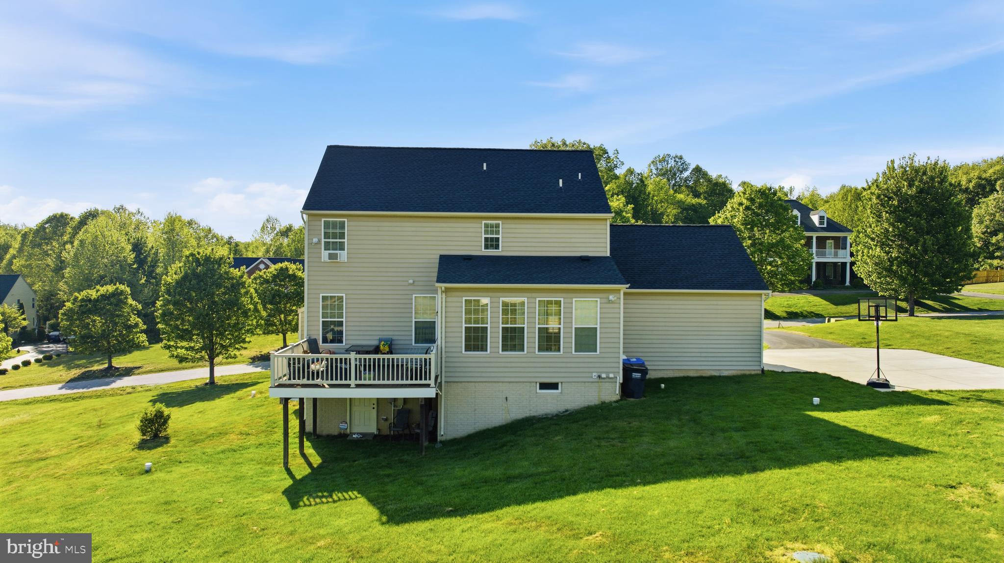 HIGHLAND FARM - Residential